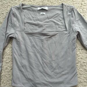 Babaton Light Gray Square neck cropped long sleeve